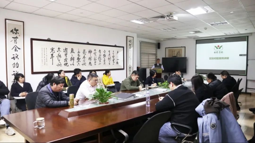 MG冰球游戏内部培训会 | 深化产品质量认知，提升客户服务水平
